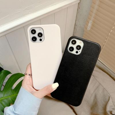 China Luxury Shiny Lambskin Phone Case Dropshipping Leather Phone Case For Hot Stamping Customization for sale