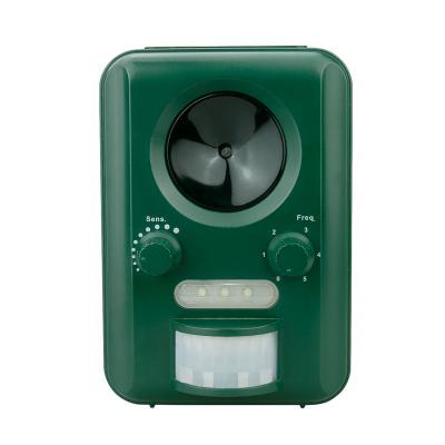 China High Power Disposable Rechargeable Waterproof Outdoor Animal Motion Sensor Mole Ultrasonic Solar Cat Reflector for sale