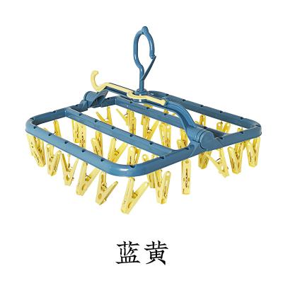 China Flexible Multifunctional Cloth Holder Space Saving Plastic Hanger for sale