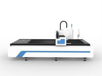 中国 鋼板のRaycus繊維の打抜き機のための繊維レーザーの打抜き機6000w 販売のため