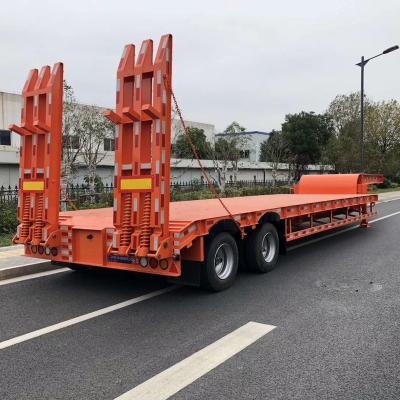 China Low bed truck trailer 2 3 50 bed 4 axle 60 ton excavator gooseneck lowboy semi truck trailer for sale for sale