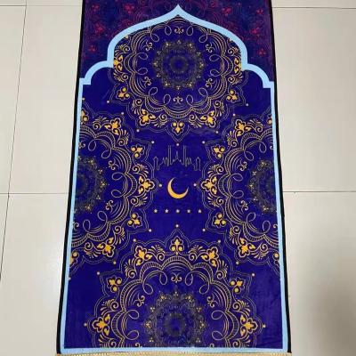 China Stain Resistant Islamic Muslim Travel Prayer Pocket Prayer Rug Cover for sale