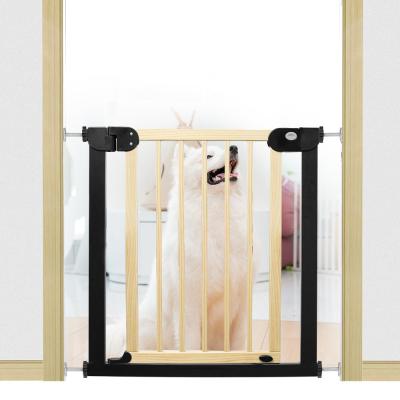 China No Damage To Retractable Pet Safety Fence Indoor Baby Wall Safety Expanding Gate for sale