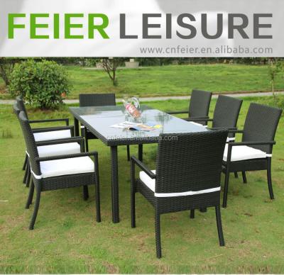 China Outdoor Kitchen Rattan Dining Table Chairs Dining Sets for sale