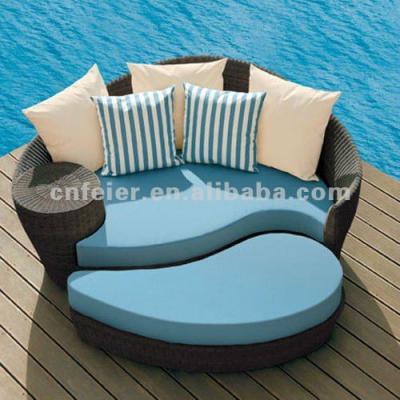 China Outdoor Sun Sofa Patio Lawn Folding Bed Garden Sofa! Round sofas for sale