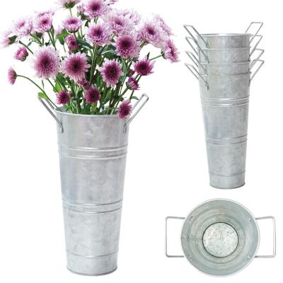 China Vintage Modern Farmhouse Home Decor French Plant Flower Bucket Galvanized Metal Hanging Vase for sale