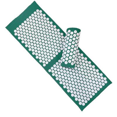 China Waterproof Massage Lotus Spike Acupressure Mat Blanket Shakti Mat With Plastic Body Massage Needles for sale