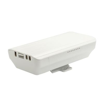 China BLE4.0/4.1/4.2/BLE 5.0 Support HTTP/MQTT Beacon Reader Gateway 300m Long Range BLE5.0 iBeacon Receiver Gateway for sale