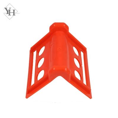 China Traditional High Quality 4 Inch Ratchet Tie Down Tie Down Edge Corner Protector Plastic Strap for sale