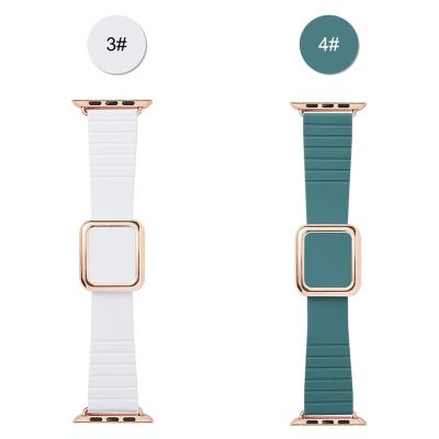 China For Apple Watch 1/2/3/4/5 Generation New Style Soft Sport Silicone Wrist Band Comfortable Apple Watch Band 2021 for sale