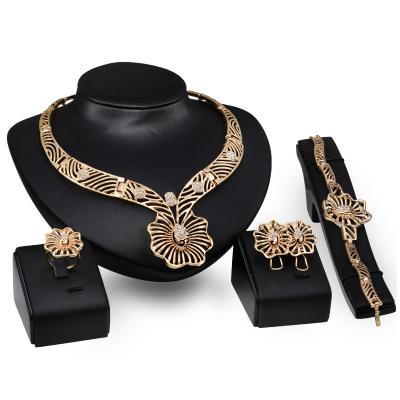 China Vintage Wedding Great Wear Dubai Flowers Jewelry Set Ethnic Traditional Jewelry For Women for sale