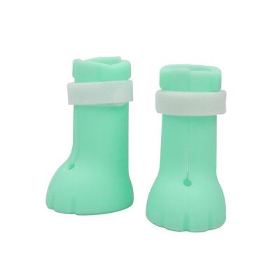 China 4Pcs Cat Silicone Foot Injection Bath Grooming Cat With Buttom Leakage Suit for Different Size Cats WL012 for sale