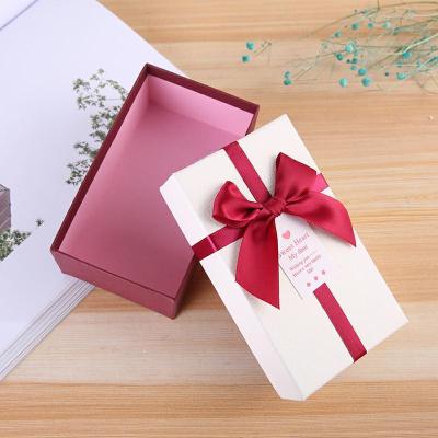 China Wholesale Custom Recyclable High Quality Cheap Gift Card Floral Gift Box Mini Gift Box for sale