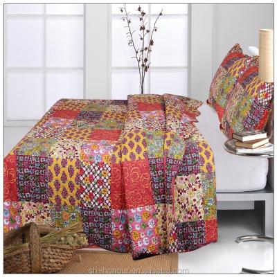 China Hot sale home sale patchwork quilts, summer quilt, Christmas bedspread for sale