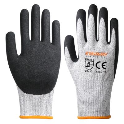 China Eco-friendly high performance cut resistant glove sandy finish coated with anti cut and puncture resistant en venta