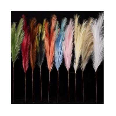 China 2022 Amazon Hot Feather Fake Flowers Wedding Decor Artificial Pampas Grass Artificial Flower Home Bouquet for sale