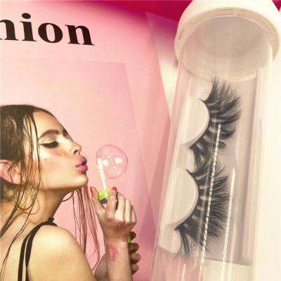 China Long Pill Bottle Natural Wholesale Eyelash Packaging Whips Box Case for sale