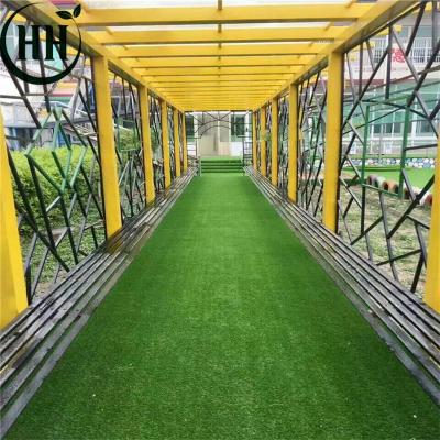 China Cheap Artificial Synthetic Grass Flooring Decoration Football Grass Rumput Sintetis To India Customers for sale