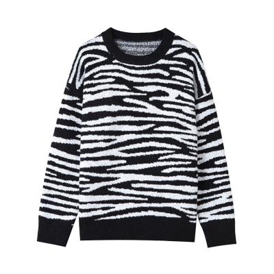 China Anti-wrinkle sweater maker winter crew neck long sleeve knitted animal zebra print women sweater for sale