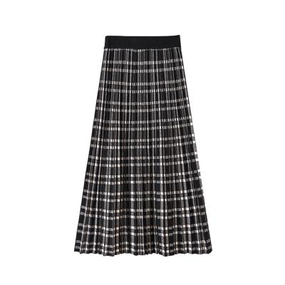 China 2022 Breathable Factory Custom Size Autumn Sweater Skirt Elastic Knee Length Midi Pleated Plaid Women Skirt for sale