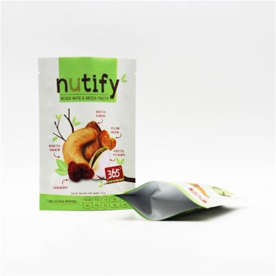 China Barrier Nut Logo Laminated Food Plastic Packaging Bag for sale