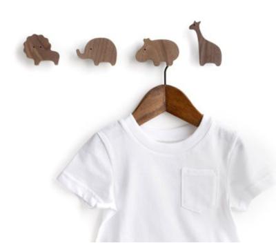 China 2022 New Original Minimalist Walnut Wooden Hanging Clothes Hang To Customize Animal Shape Wooden Wall Mounted Hook for sale