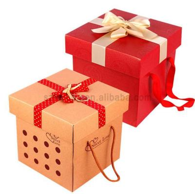 China Recyclable Best Price Christmas Decorative Gift Box for sale