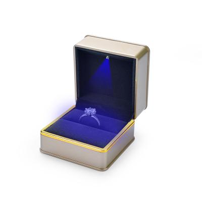 China Performance For New Design Jewelry Rings Earring Display Folding Plastic Luxury Jewelry Box With Led Light for sale