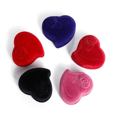 China Fashional Fashion Velvet Show Red Heart Shaped Jewelry Display Packaging Christmas Ring Box Jewelry Box Valentine's Day Wedding for sale