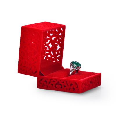 China Performance For Mini Jewelry Gift Bracelet Pale Roses Velvet Ring Jewelry Box for sale