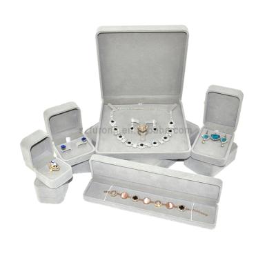 China Fashionable Cheap Velvet Best Price Jewelry Set Box Manufacturers Imported for sale