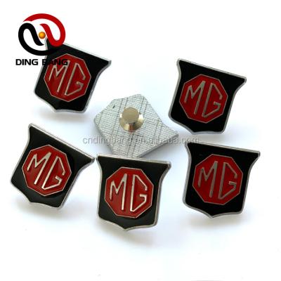 China Wholesale custom cheapMetal Souvenir Europe Enamel Pin Badge for sale