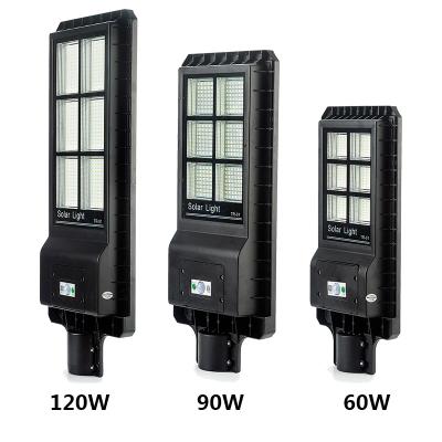 China HIGH ROAD Lumen 5 Years Warranty Led Road Lamp Solar Street Lights 120W for sale