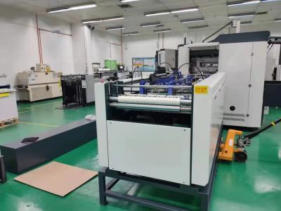 China W500XL900mm het Geval van de Celtelefoon Productiemachine de Mobiele Machine van de Dekkingsmaker Te koop