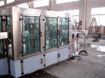 China PCL Contol Carbonated Drink Filling Machine 2000 - 4000 BPH CE / SGS 1 Year Warranty for sale