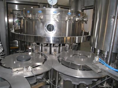 China Easy Operation SS304 Carbonated Beverage Filling Machine 2250 * 1980 * 2200 mm for sale