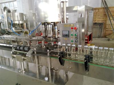 China 18 Kopf-automatische Saft-Glasflaschen-Füllmaschine besonders angefertigt für kleine Fabrik zu verkaufen