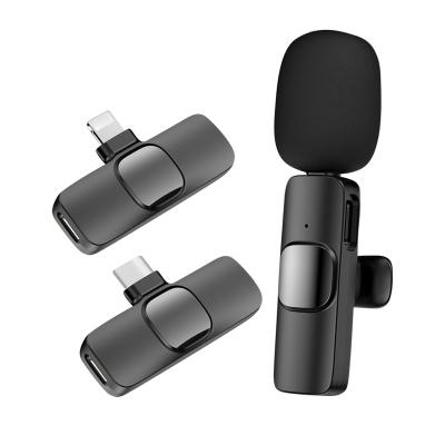 China Protable Wireless Microphone For iPhone 12 Small Microphone With Collar Clip On Lapel MIC For iPhone Small Mic Microphone for sale