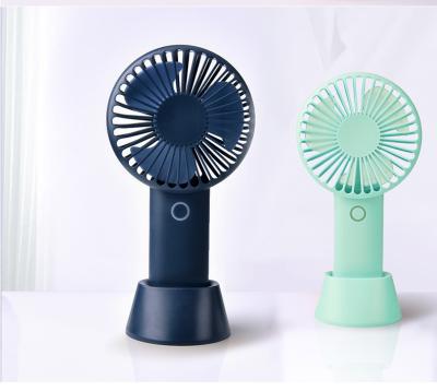 China Custom Hotel Super Powerful Easy To Carry Energy Saving Mini Fans With Desktop USB Plug for sale