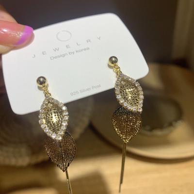 China TRENDY Gold Plated Leaf Shape Dangle Stud Earrings For Lady Women Fashion Long Drop Tassel Earrings for sale