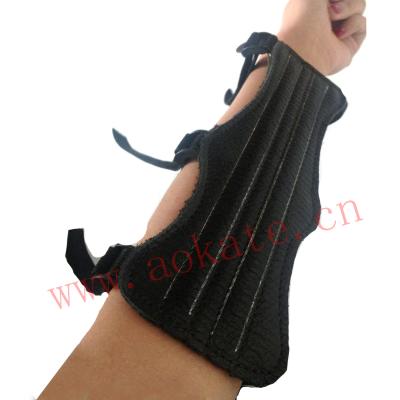 China Archery Equipment Leather Arm Guard Body Protector Archery Shooting Shooting Equipment for Hunting and Archery Shooting for sale