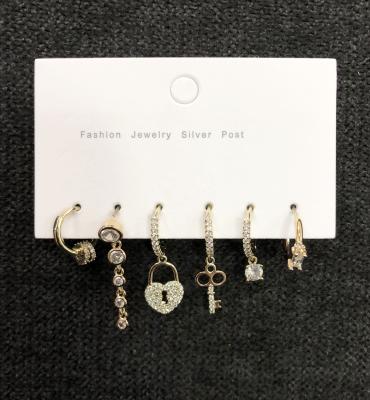 China Trendy Fashion Wholesale 18k Gold Plated Keys And Locks Zircon Dangle Drop Earrings Handmade Circle for sale