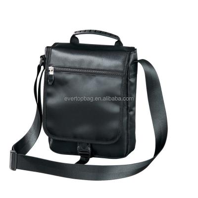 China 2015 Shoulder Bag Hot Selling Easy To Carry Leather Men Shoulder Bag for sale