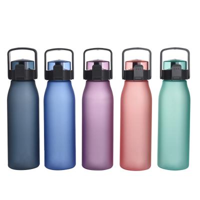 China 1400ml Tritan Sustainable Water Bottle with Filter and Handle, Leak Proof for sale