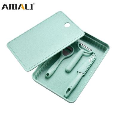 China Amazon Selling 5 PCS Wheat Straw Kitchen Utensil Set Kitchen Accessories Hot Viable Cutting Board Paring Knife Bottle Opener for sale