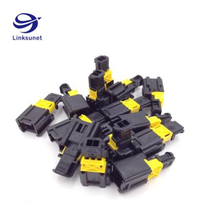 China Goods in stock Automotive connector   9822-1021 for wire harness Development customization for sale