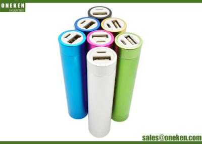 Chine Forme solide 2500mAh de tube de bâton de banque de puissance de la batterie 18650 avec le logo de Lasering à vendre