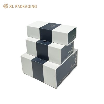 Chine Carton personnalisé papier beauté parfum boîte cadeau boîte à cartes pliante emballage Cmyk Impression à vendre