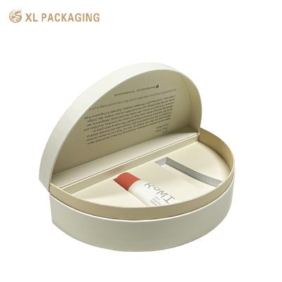 China Gepersonaliseerde embossing logo halfcirkel halfronde vorm cosmetische verpakkingsdoos met EVA-schuimbak Te koop