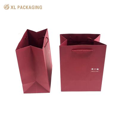 China Papiertasche mit Weinkleber Rotfarbe Beschichtete Papiertasche für Geschenkbox Verpackung Geschenk Versandtasche mit Ihrem eigenen Logo zu verkaufen